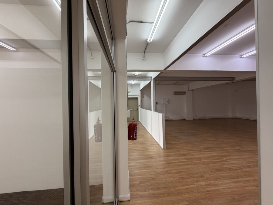 To Let Commercial Property for Rent in Green Point Western Cape
